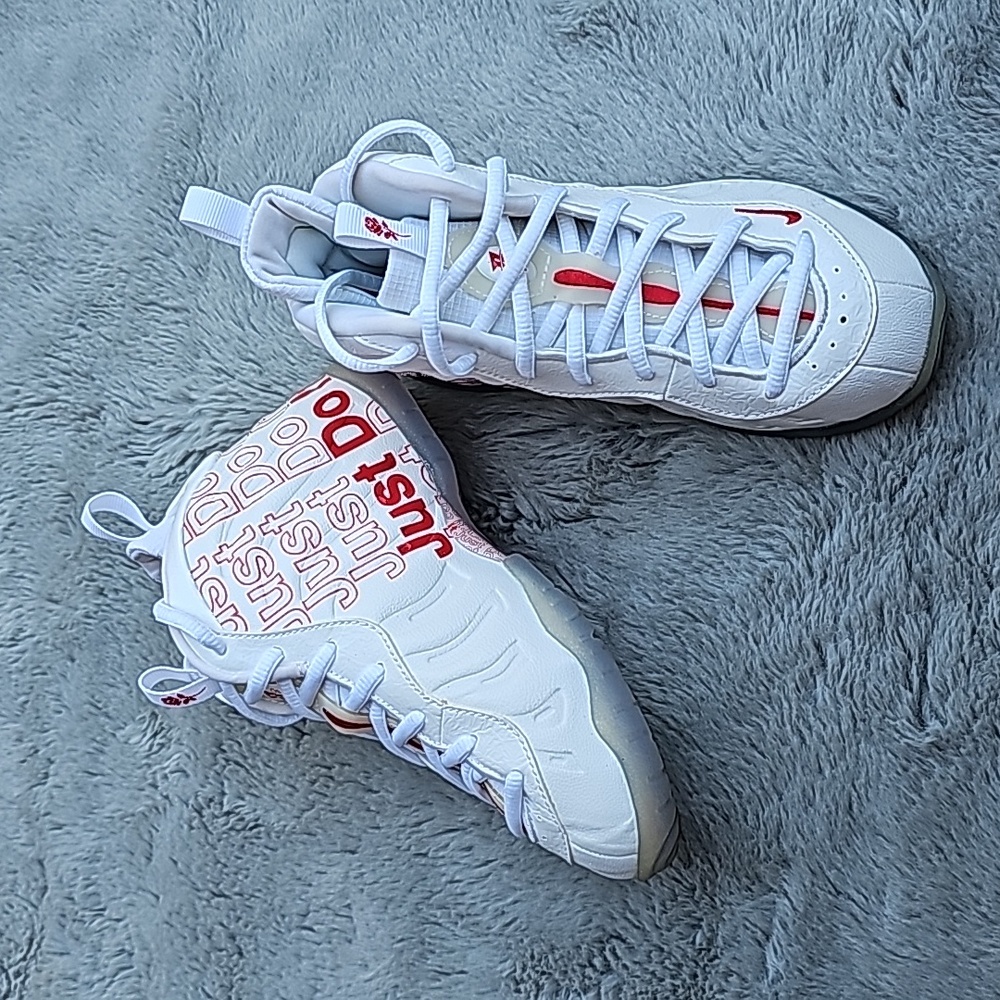 Nike Posite One KSA